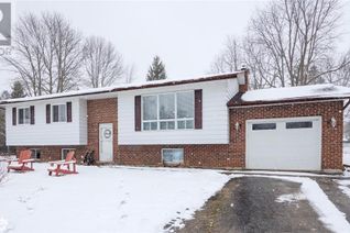 Bungalow for Sale, 33 Centennial Heights Court, Meaford, ON