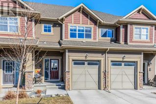 Freehold Townhouse for Sale, 57 Hillcrest Square Sw, Airdrie, AB