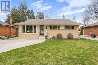 Ranch-Style House for Sale, 861 Riverdale Avenue, Windsor, ON