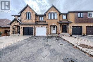 Freehold Townhouse for Sale, 45 Townmansion Drive, Hamilton, ON