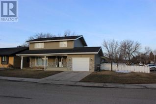 House for Sale, 418 7 Street, Picture Butte, AB