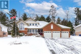 Detached House for Sale, 31 Fawndale Crescent, Wasaga Beach, ON