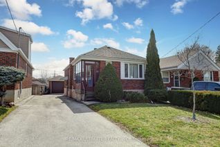 Detached House for Sale, 23 Amsterdam Ave, Toronto, ON