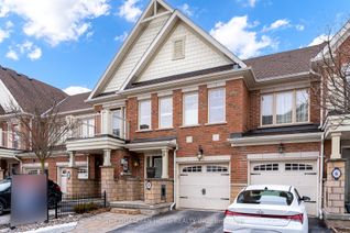 Freehold Townhouse for Sale, 8 Expedition Cres E, Whitchurch-Stouffville, ON