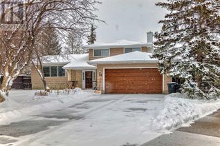 Detached House for Sale, 14 Varmoor Place Nw, Calgary, AB