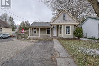 Detached House for Sale, 32 East Park Drive, Woodstock, ON