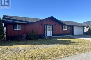 Detached House for Sale, 1329 Albatross Avenue, Kitimat, BC