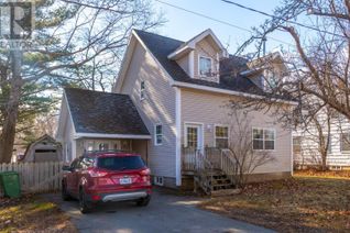 Detached House for Sale, 26 Maple Street, Middleton, NS