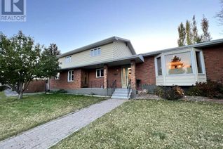 Detached House for Sale, 1305 5 Street Ne, Calgary, AB