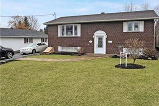 Raised Ranch-Style House for Sale, 1810 Alguire Street, Cornwall, ON