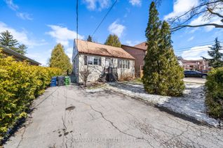 Detached House for Sale, 84 Northwood Dr, Toronto, ON