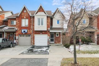 Townhouse for Sale, 208 Kelso Cres, Vaughan, ON
