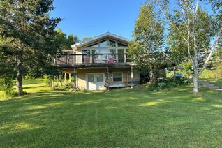 Bungalow for Sale, 3 Magnet Rd, Magnetawan, ON
