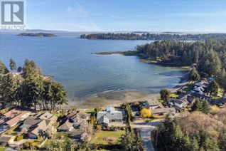 Detached House for Sale, 1695 Wall Beach Rd, Nanoose Bay, BC
