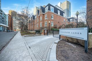 Condo Townhouse for Sale, 85 Lillian St #6, Toronto, ON