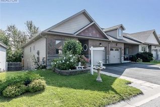 Freehold Townhouse for Sale, 110 Lucy Lane, Orillia, ON
