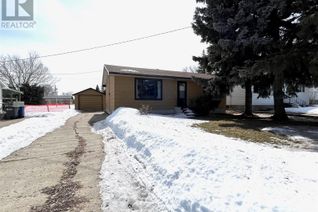 Detached House for Sale, 421 Beryl Street, Broadview, SK