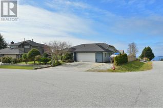 Detached House for Sale, 4883 Bluegrouse Drive, Sechelt, BC