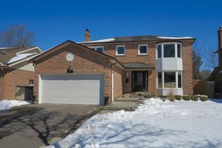 Detached House for Sale, 65 Ashton Rd, Newmarket, ON