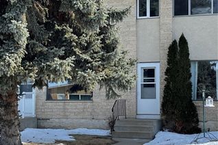 Townhouse for Sale, 9 Calwood Crescent, Yorkton, SK
