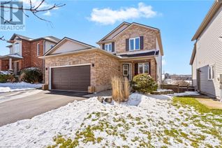 Property for Sale, 4052 Barry Drive, Beamsville, ON