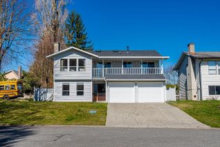 Detached House for Sale, 11655 93 Avenue, Delta, BC