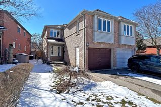 Semi-Detached House for Sale, 560 Willowick Dr, Newmarket, ON
