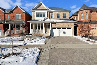 Detached House for Sale, 84 Yakefarm Blvd, Whitchurch-Stouffville, ON