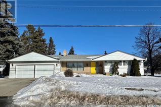 Detached House for Sale, 83 Logan Crescent W, Yorkton, SK