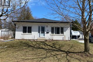Bungalow for Sale, 630 Perry St Street, Fergus, ON
