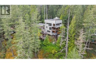 Detached House for Sale, 9752 Secret Road, Halfmoon Bay, BC