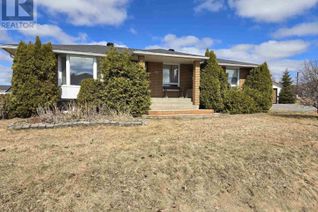 Detached House for Sale, 197 Roland Rd, Temiskaming Shores, ON