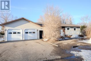 Detached House for Sale, 332 31st Street, Battleford, SK