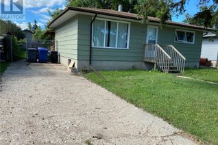 Detached House for Sale, 502 2nd Avenue E, Assiniboia, SK