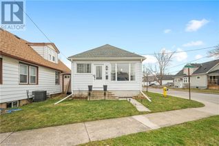 Detached House for Sale, 11 Delaware Street, St. Catharines, ON