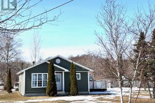 Detached House for Sale, 2 Bayview Road Extension, Clarenville, NL