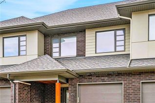 Freehold Townhouse for Sale, 161 Hawkeswood Drive, Manotick, ON