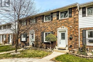 Freehold Townhouse for Sale, 3050 Meadowbrook Lane #2, Windsor, ON