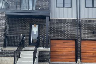Freehold Townhouse for Rent, 208 Prince William Way, Barrie, ON