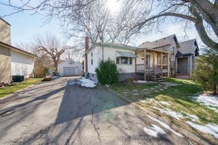 Detached House for Sale, 136 Corman Ave, Hamilton, ON
