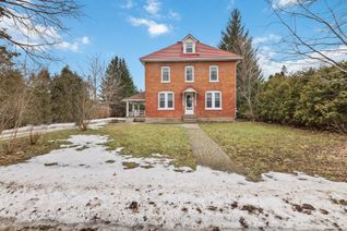 Detached House for Rent, 218 Marsh St, Blue Mountains, ON