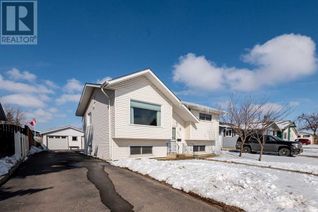 Detached House for Sale, 6246 Horn Street, Red Deer, AB