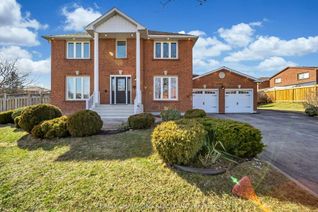 Detached House for Sale, 4 Claudia Ave, Vaughan, ON