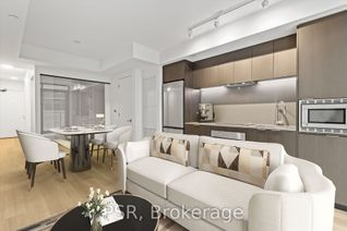 Bachelor/Studio Apartment for Rent, 1 Jarvis St #919, Hamilton, ON
