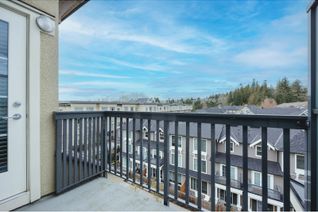 Penthouse for Sale, 20487 65 Avenue #A505, Langley, BC