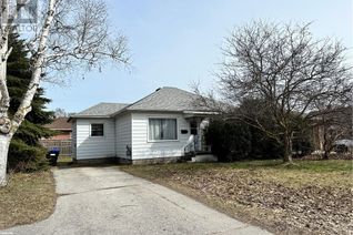 Detached House for Sale, 99 Robinson Street, Collingwood, ON