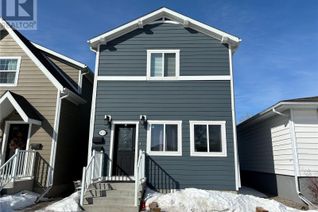 Detached House for Sale, 1619 Prince Of Wales Avenue, Saskatoon, SK