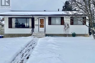 Bungalow for Sale, 5132 54 Street, Rocky Mountain House, AB