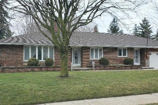 Bungalow for Sale, 72 Huntingdon Avenue, Stratford, ON