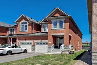 Townhouse for Rent, 11 Collin Crt, Richmond Hill, ON